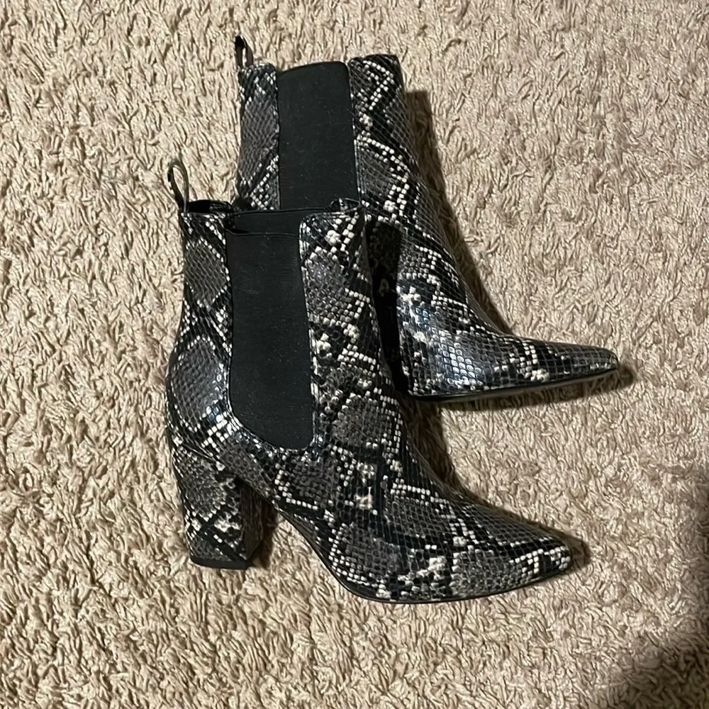Python print boots - Picture 4 of 5